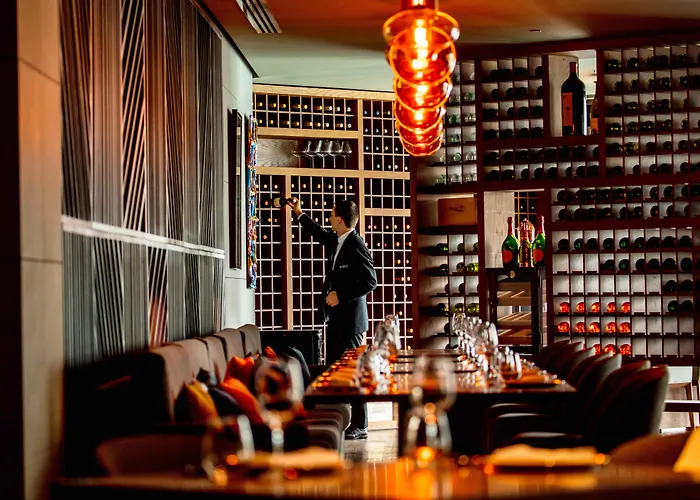 Intercontinental Dubai Marina By Ihg Hotel